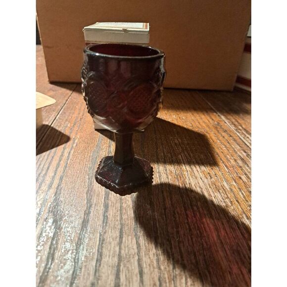 Vintage Avon Ruby Red Cape Cod Wine Goblet Candelette Holder Bayberry Scent - Picture 4 of 9